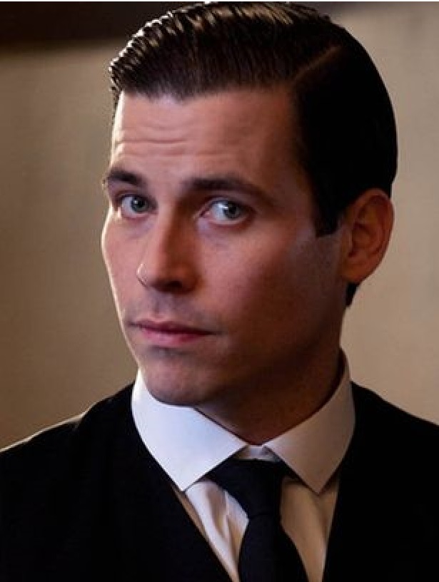 James-Collier-as-under-butler-formerly-first-footman-Thomas-Barrow-in-Downton-Abbey.jpg